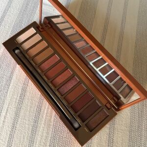 Urban Decay Warm Neutrals Eyeshadow Palette